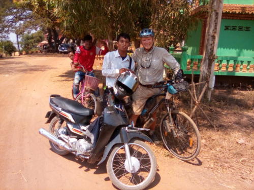 Back road into Phnom Penh