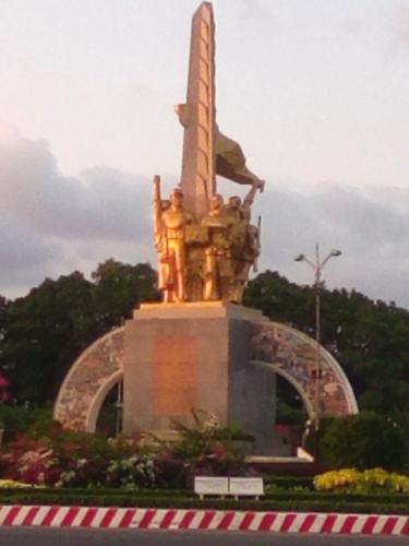 Monument to the People of Victory Tra Vinh