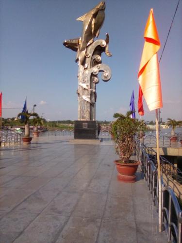 Ba Sa Fish statue Chau Doc